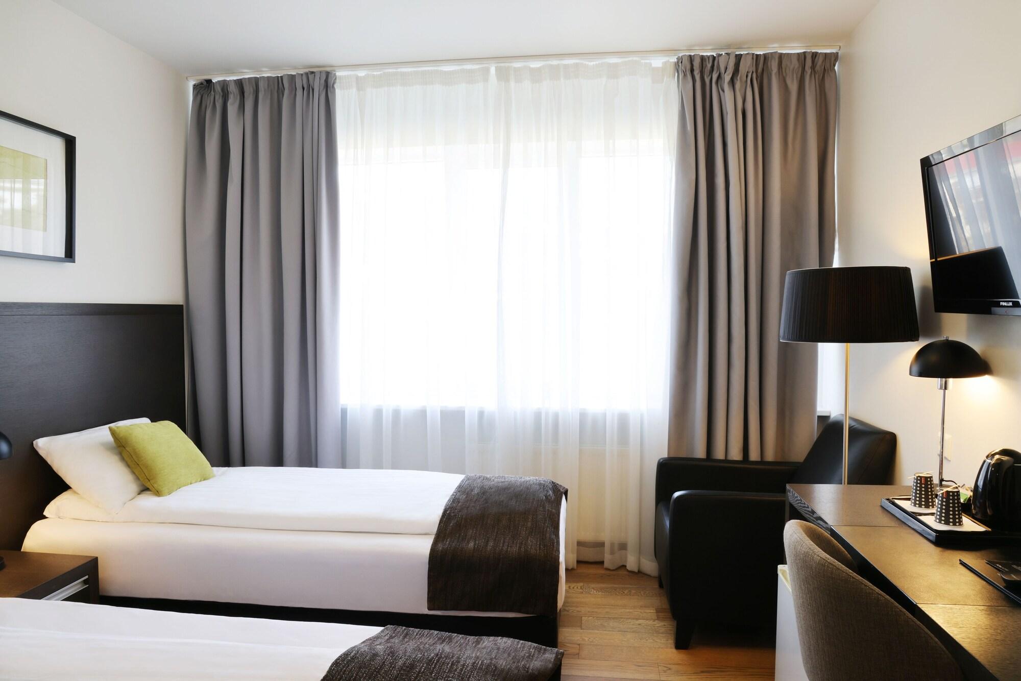Fosshotel Westfjords Patreksfjordur Exterior photo